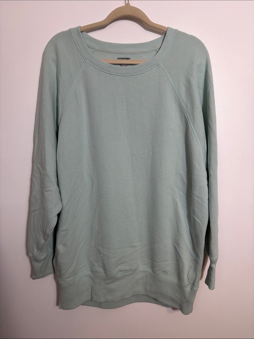 Aerie Mint Green Oversized Sweatshirt Women’s Size Medium Sweater Tunic Casual